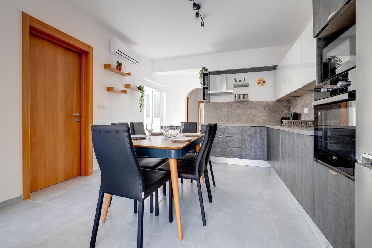 Central Sliema 3-Bedroom Retreat Exterior foto