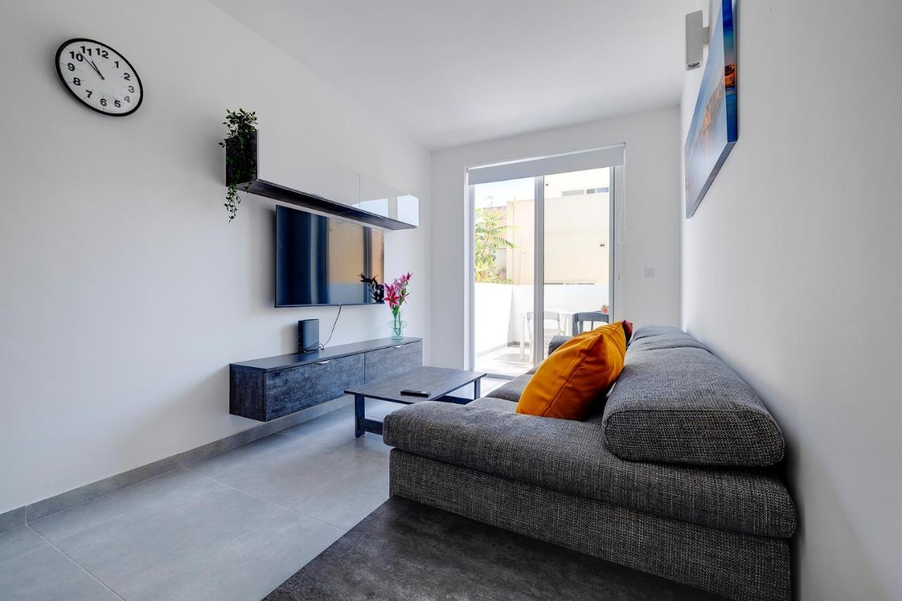 Central Sliema 3-Bedroom Retreat Exterior foto